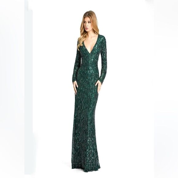 Mac Duggal 5451
Evening Dress - Picture 1 of 7